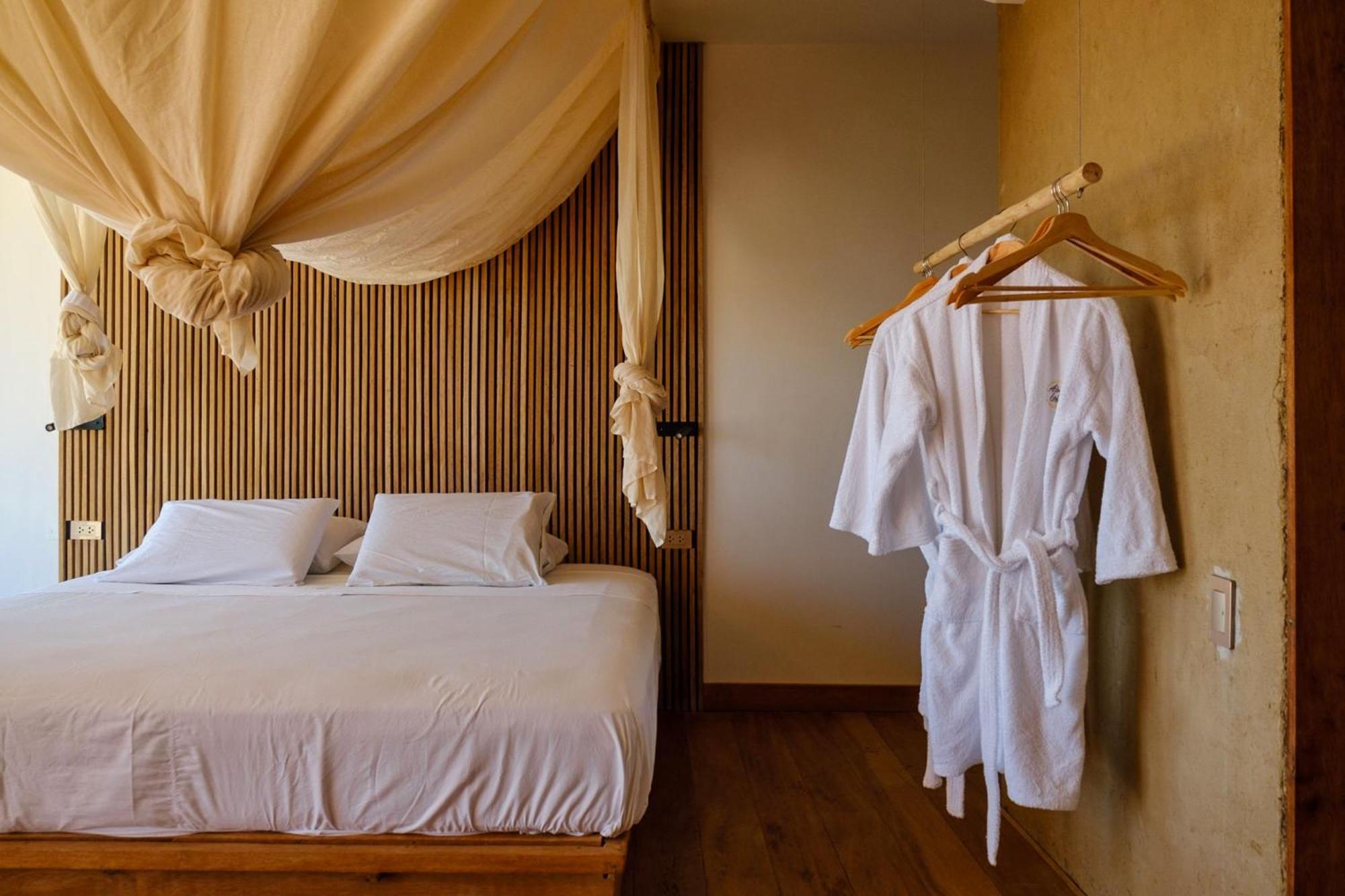 Hotel Alma Loft Vichayito Zewnętrze zdjęcie